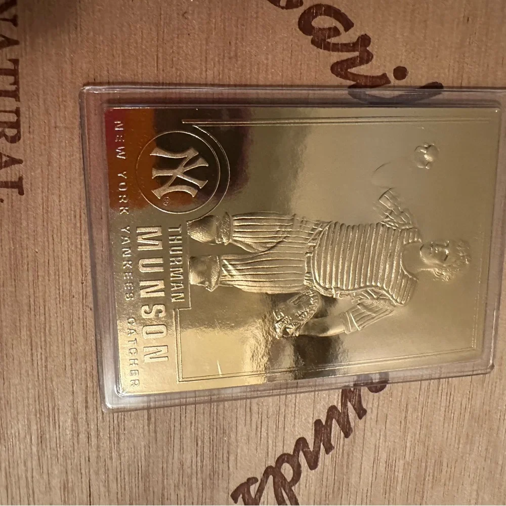 Thurman Munson Danbury Mint Sealed 22 kt Gold Card #42